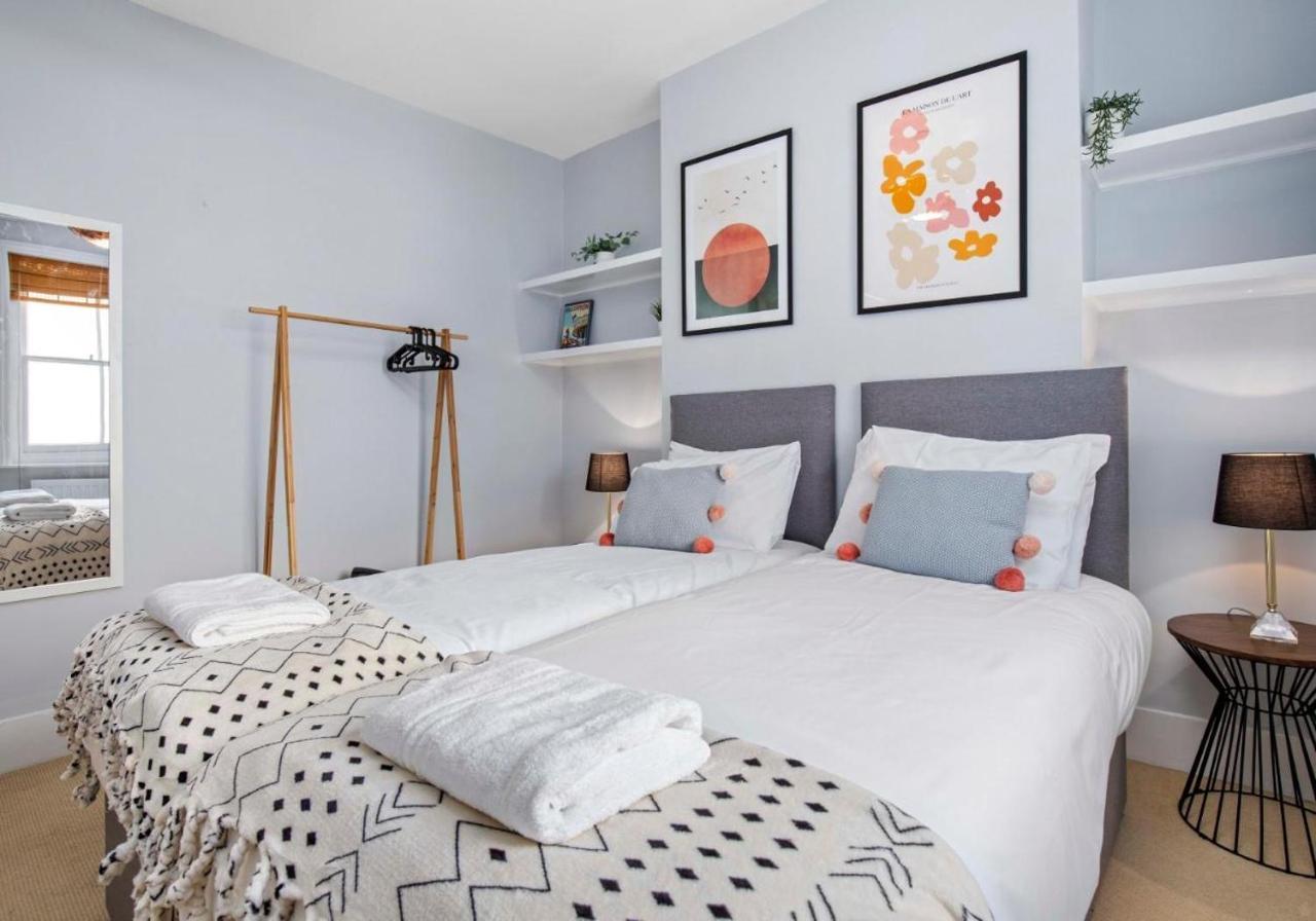 The Townhouse By My Getaways Free Parking Villa Hove Buitenkant foto