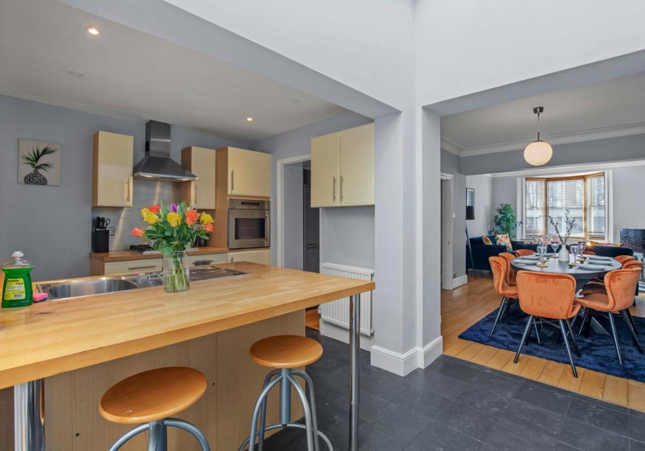 The Townhouse By My Getaways Free Parking Villa Hove Buitenkant foto
