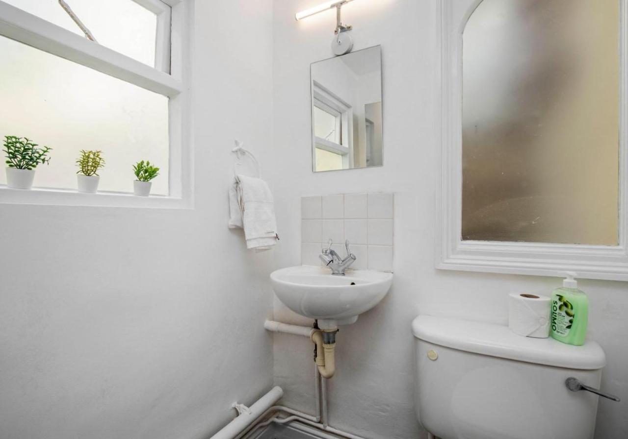The Townhouse By My Getaways Free Parking Villa Hove Buitenkant foto